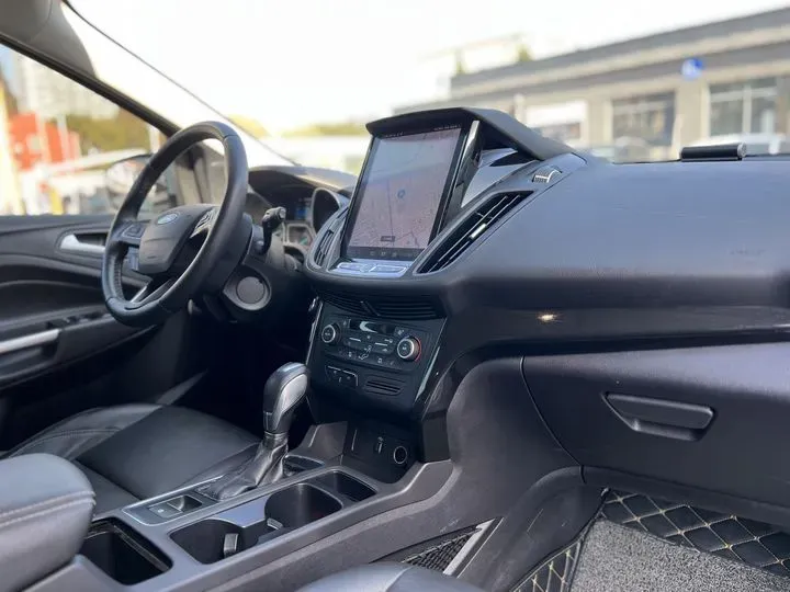 2019 Ford Kuga 1.5T 181HP L4 6AT,autocango,china used car exporter,china ev exporter,chinese used car exporter,chinese used ev exporter