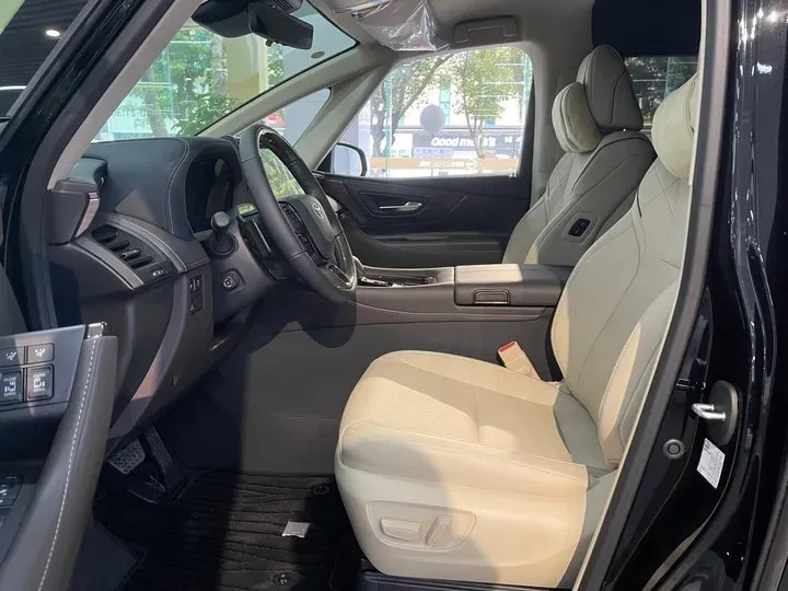 2024 Toyota Alphard 2.5L 190HP L4 E-CVT Hybrid,autocango,china used car exporter,china ev exporter,chinese used car exporter,chinese used ev exporter