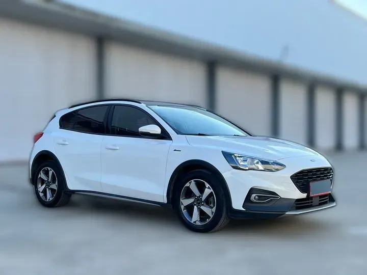 2020 Ford Focus Active 1.5T 174HP L3 8AT,autocango,china used car exporter,china ev exporter,chinese used car exporter,chinese used ev exporter