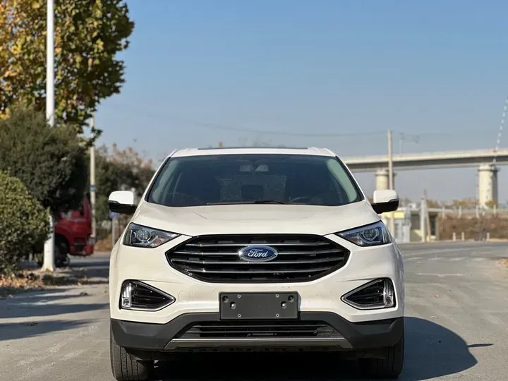 2020 Ford Edge 2.0T 245HP L4 8AT,autocango,china used car exporter,china ev exporter,chinese used car exporter,chinese used ev exporter