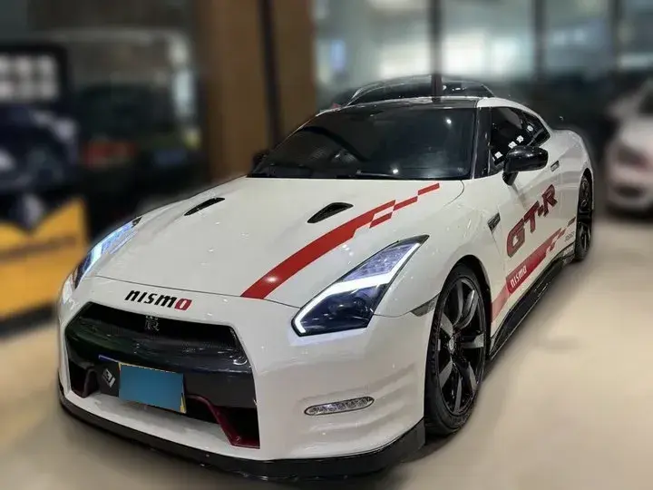 2012 Nissan GT-R 3.8T 530HP V6 6DCT