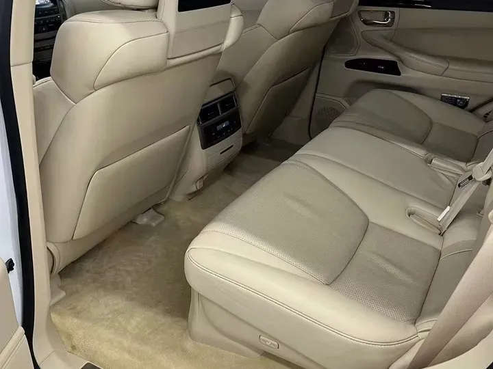 2009 Lexus LX 5.7L 367HP V8 6AT,autocango,china used car exporter,china ev exporter,chinese used car exporter,chinese used ev exporter