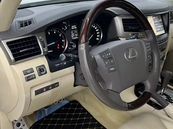 2009 Lexus LX 5.7L 367HP V8 6AT,autocango,china used car exporter,china ev exporter,chinese used car exporter,chinese used ev exporter