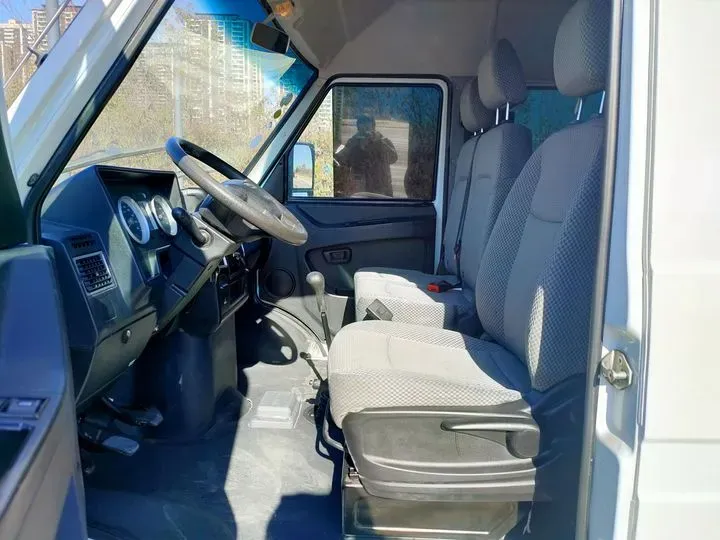 2021 Iveco DeYi 2.5T 122HP L4 5MT,autocango,china used car exporter,china ev exporter,chinese used car exporter,chinese used ev exporter