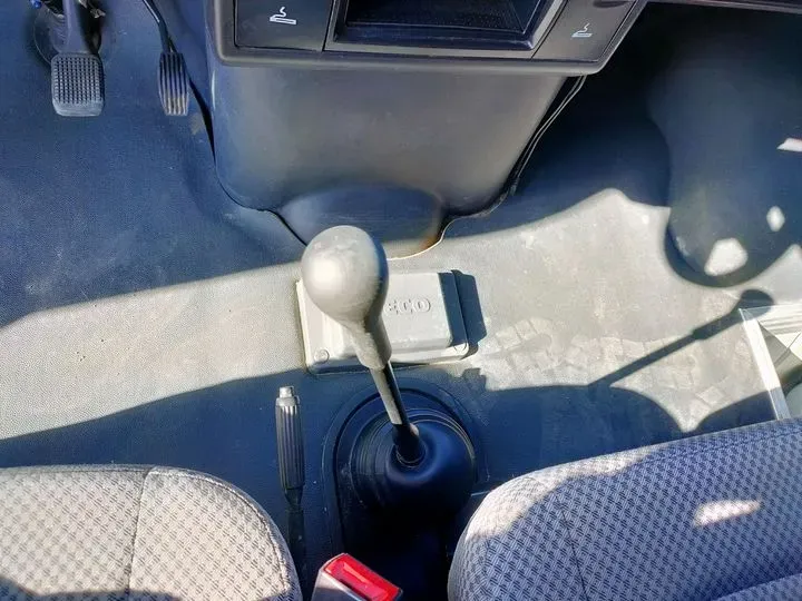 2021 Iveco DeYi 2.5T 122HP L4 5MT,autocango,china used car exporter,china ev exporter,chinese used car exporter,chinese used ev exporter