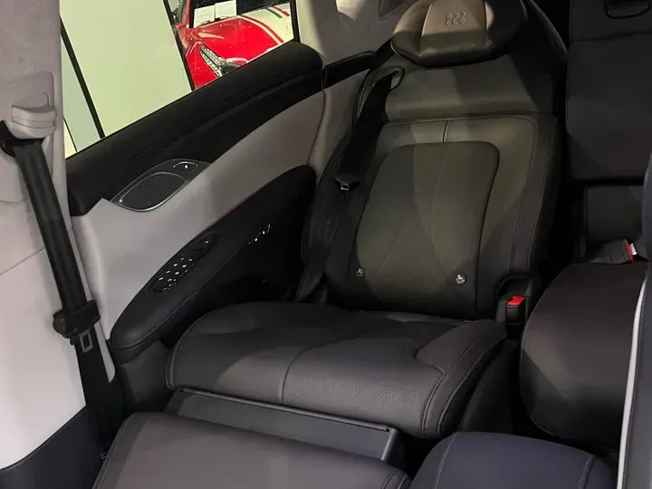 2023 IM LS7 BEV 100KWH,autocango,china used car exporter,china ev exporter,chinese used car exporter,chinese used ev exporter