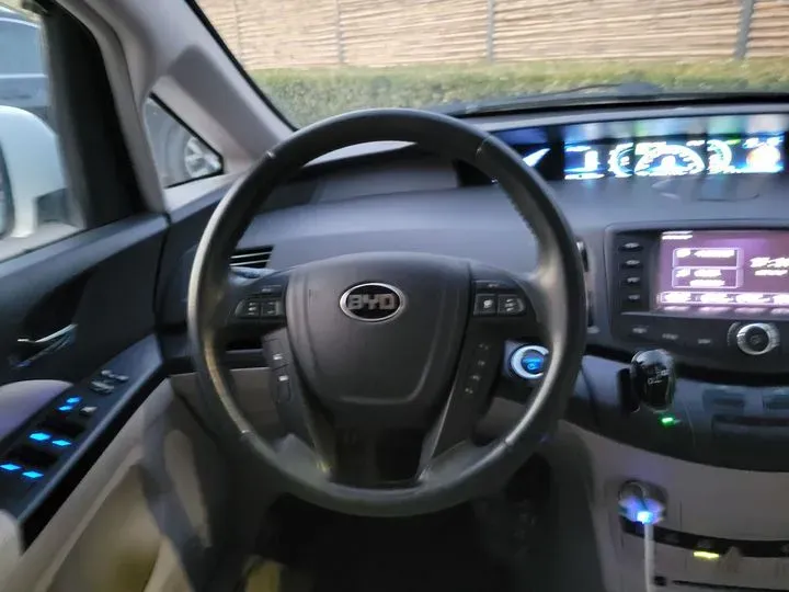 2016 BYD e6 BEV 82KWH,autocango,china used car exporter,china ev exporter,chinese used car exporter,chinese used ev exporter