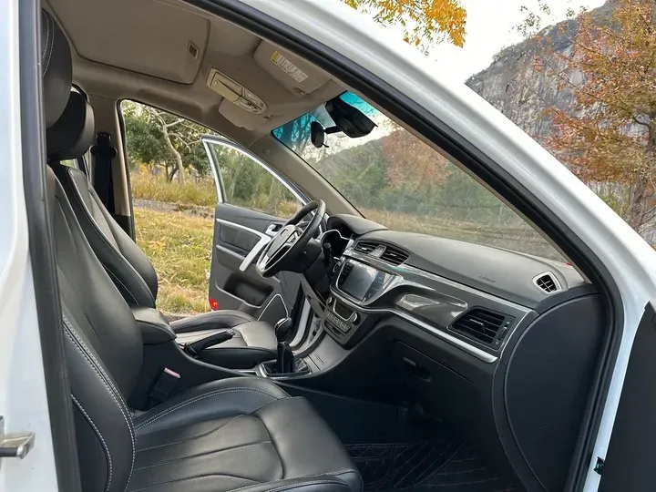 2017 Geely Emgrand 1.5L 109HP L4 5MT,autocango,china used car exporter,china ev exporter,chinese used car exporter,chinese used ev exporter