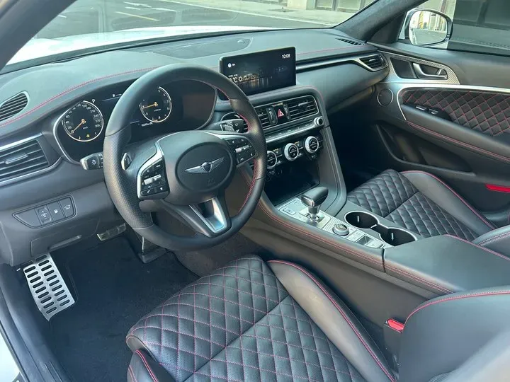 2021 Genesis G70 2.0T 245HP L4 8AT,autocango,china used car exporter,china ev exporter,chinese used car exporter,chinese used ev exporter