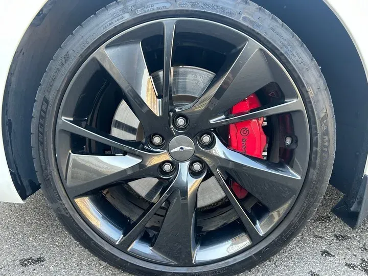 2021 Genesis G70 2.0T 245HP L4 8AT,autocango,china used car exporter,china ev exporter,chinese used car exporter,chinese used ev exporter