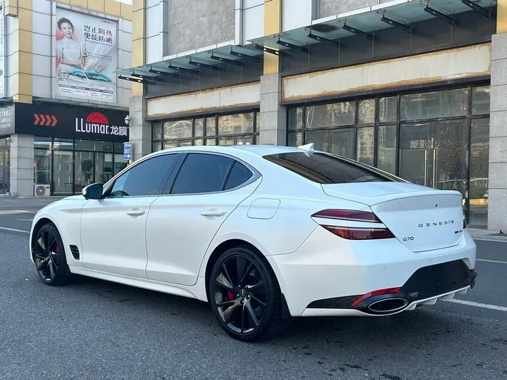 2021 Genesis G70 2.0T 245HP L4 8AT,autocango,china used car exporter,china ev exporter,chinese used car exporter,chinese used ev exporter