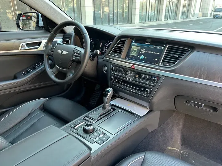 2015 Hyundai Cenesis 3.0L 257HP V6 8AT,autocango,china used car exporter,china ev exporter,chinese used car exporter,chinese used ev exporter