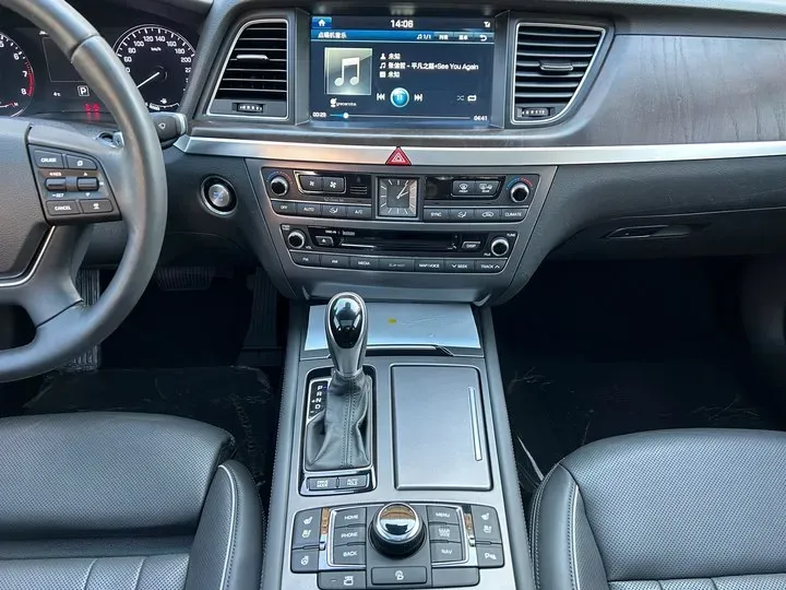 2015 Hyundai Cenesis 3.0L 257HP V6 8AT,autocango,china used car exporter,china ev exporter,chinese used car exporter,chinese used ev exporter