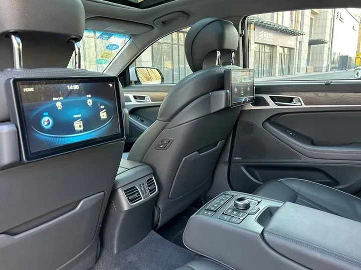 2015 Hyundai Cenesis 3.0L 257HP V6 8AT,autocango,china used car exporter,china ev exporter,chinese used car exporter,chinese used ev exporter