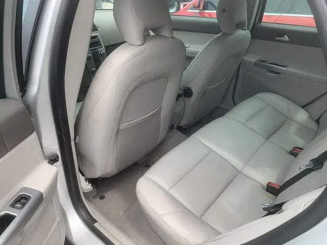 2009 Volvo S40 2.0L 141HP L4 6DCT,autocango,china used car exporter,china ev exporter,chinese used car exporter,chinese used ev exporter