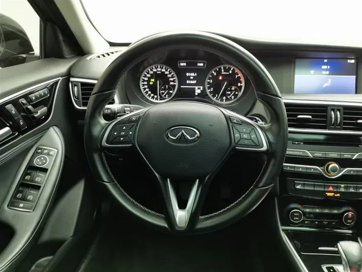 2018 Infiniti QX30 1.6T 156HP L4 7DCT,autocango,china used car exporter,china ev exporter,chinese used car exporter,chinese used ev exporter