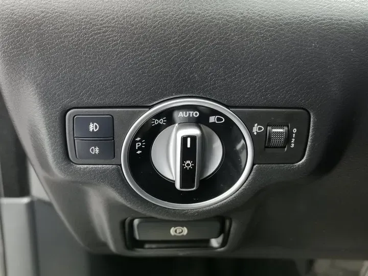 2018 Infiniti QX30 1.6T 156HP L4 7DCT,autocango,china used car exporter,china ev exporter,chinese used car exporter,chinese used ev exporter