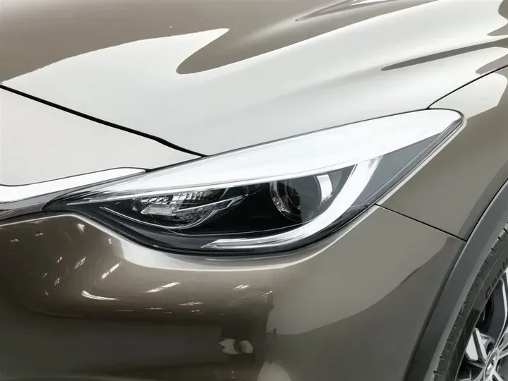 2018 Infiniti QX30 1.6T 156HP L4 7DCT,autocango,china used car exporter,china ev exporter,chinese used car exporter,chinese used ev exporter