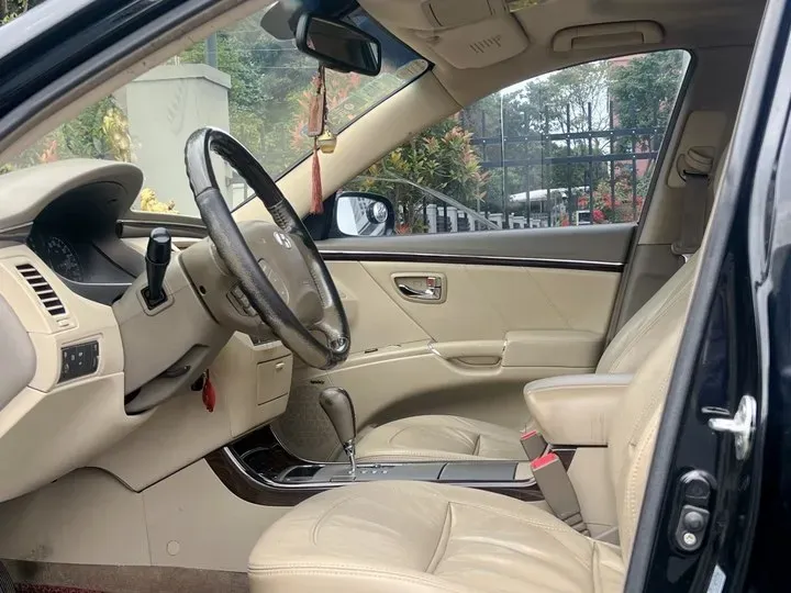 2009 Hyundai Azera 2.4L 165HP L4 5AT,autocango,china used car exporter,china ev exporter,chinese used car exporter,chinese used ev exporter