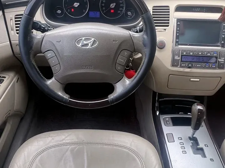 2009 Hyundai Azera 2.4L 165HP L4 5AT,autocango,china used car exporter,china ev exporter,chinese used car exporter,chinese used ev exporter