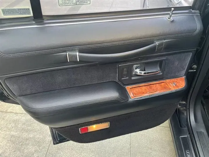 2014 Porsche 918 Spyder 4.6L 608HP V8 7DCT PHEV 6.8KWH,autocango,china used car exporter,china ev exporter,chinese used car exporter,chinese used ev exporter