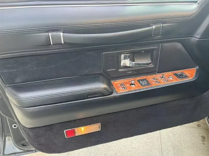 2014 Porsche 918 Spyder 4.6L 608HP V8 7DCT PHEV 6.8KWH,autocango,china used car exporter,china ev exporter,chinese used car exporter,chinese used ev exporter