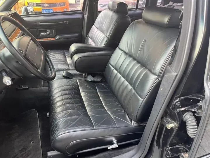 2014 Porsche 918 Spyder 4.6L 608HP V8 7DCT PHEV 6.8KWH,autocango,china used car exporter,china ev exporter,chinese used car exporter,chinese used ev exporter