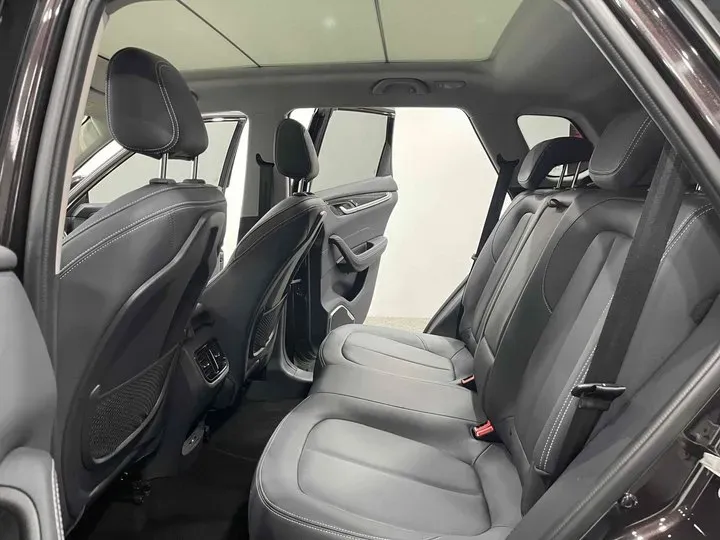 2019 Brilliance Auto V7 1.8T 231HP L4 7DCT,autocango,china used car exporter,china ev exporter,chinese used car exporter,chinese used ev exporter