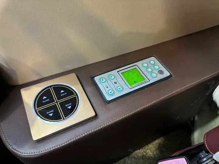 2011 Ford E350 5.4L 258HP V8 5AT,autocango,china used car exporter,china ev exporter,chinese used car exporter,chinese used ev exporter