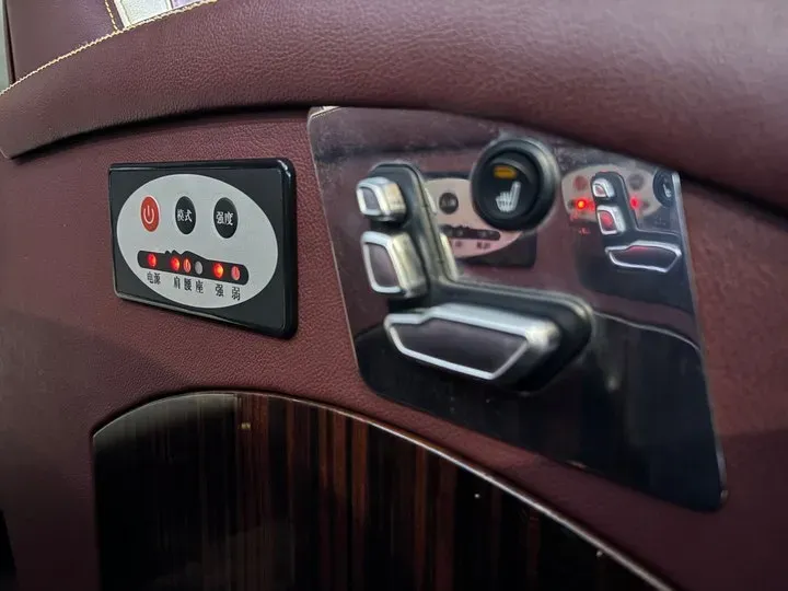 2011 Ford E350 5.4L 258HP V8 5AT,autocango,china used car exporter,china ev exporter,chinese used car exporter,chinese used ev exporter