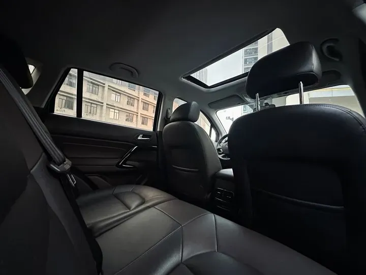 2024 Century Century 3.5L 262HP V6 E-CVT PHEV 18.1KWH,autocango,china used car exporter,china ev exporter,chinese used car exporter,chinese used ev exporter