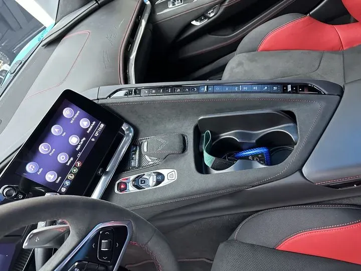 2020 Chevrolet Corvette 6.2L 496HP V8 8DCT,autocango,china used car exporter,china ev exporter,chinese used car exporter,chinese used ev exporter