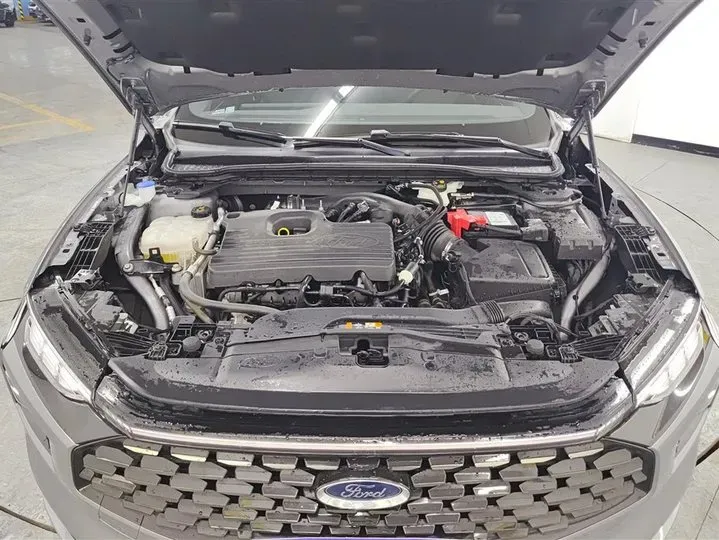 2022 Ford Mondeo 2.0T 238HP L4 8AT,autocango,china used car exporter,china ev exporter,chinese used car exporter,chinese used ev exporter