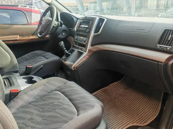 2022 DongFeng Forthing LingZhi Plus 2.0L 133HP L4 6MT,autocango,china used car exporter,china ev exporter,chinese used car exporter,chinese used ev exporter