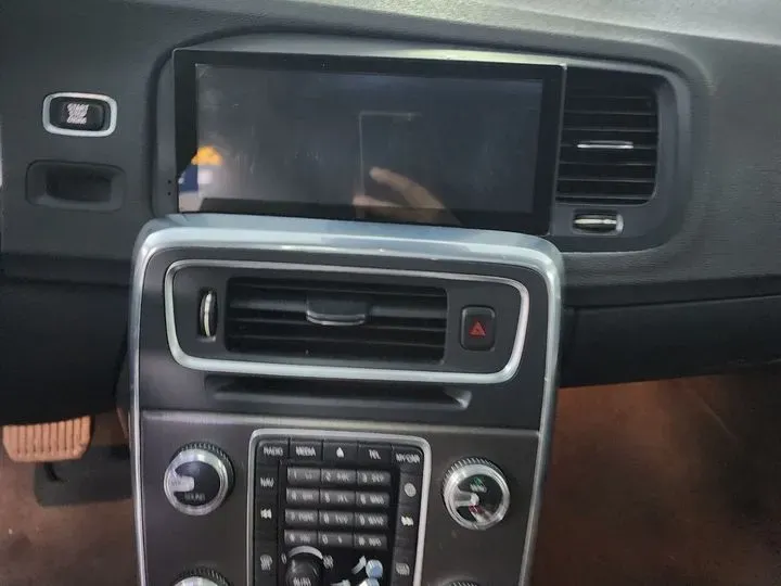 2015 Volvo S60 2.0T 238HP L4 8AT PHEV 11.2KWH,autocango,china used car exporter,china ev exporter,chinese used car exporter,chinese used ev exporter