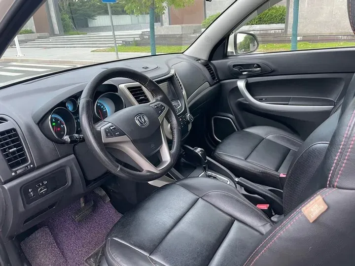 2014 ChangAn CS35 1.6L 125HP L4 4AT,autocango,china used car exporter,china ev exporter,chinese used car exporter,chinese used ev exporter