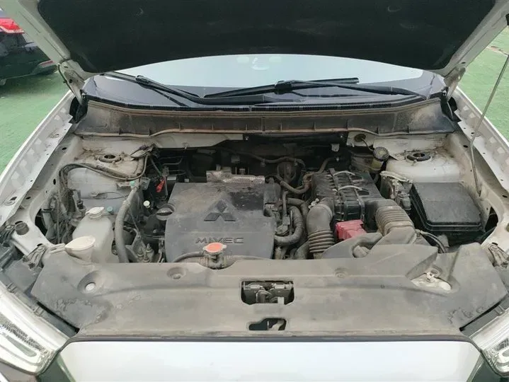 2018 Mitsubishi ASX 1.6L 124HP L4 5MT,autocango,china used car exporter,china ev exporter,chinese used car exporter,chinese used ev exporter