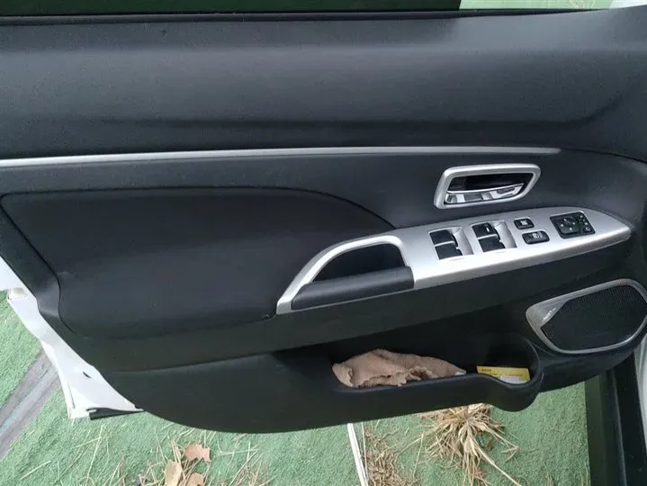 2018 Mitsubishi ASX 1.6L 124HP L4 5MT,autocango,china used car exporter,china ev exporter,chinese used car exporter,chinese used ev exporter