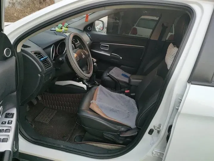 2018 Mitsubishi ASX 1.6L 124HP L4 5MT,autocango,china used car exporter,china ev exporter,chinese used car exporter,chinese used ev exporter