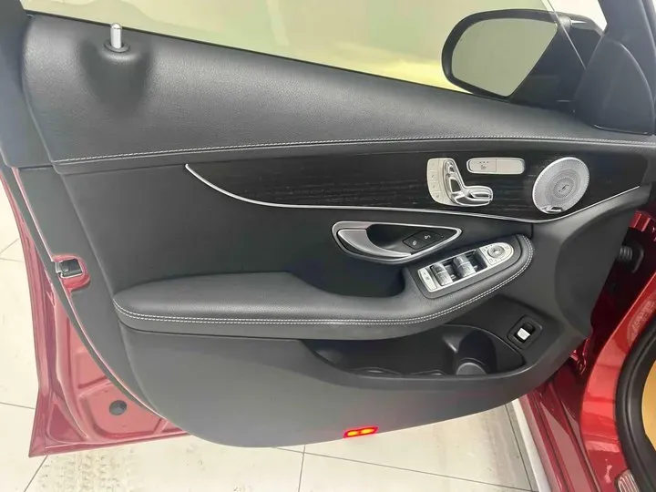 2021 Mercedes-Benz C Class 1.5T 184HP L4 9AT,autocango,china used car exporter,china ev exporter,chinese used car exporter,chinese used ev exporter