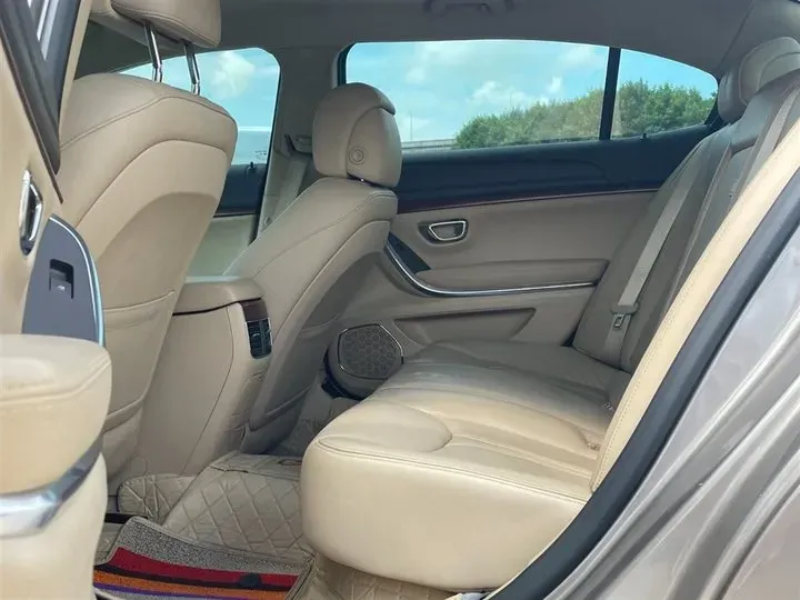 2012 Roewe 950 2.4L 186HP L4 6AT,autocango,china used car exporter,china ev exporter,chinese used car exporter,chinese used ev exporter