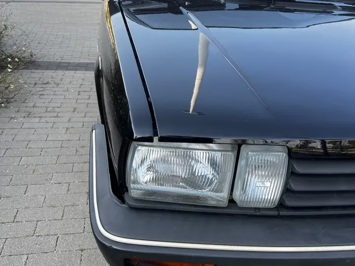 2004 Volkswagen Santana Classic 1.8L 95HP L4 5MT,autocango,china used car exporter,china ev exporter,chinese used car exporter,chinese used ev exporter