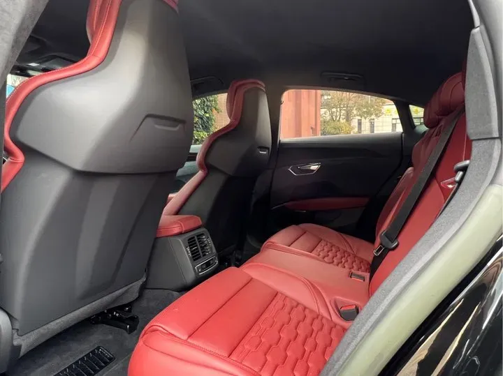 2023 Audi RS e-tron GT 2AT BEV 93.4KWH,autocango,china used car exporter,china ev exporter,chinese used car exporter,chinese used ev exporter