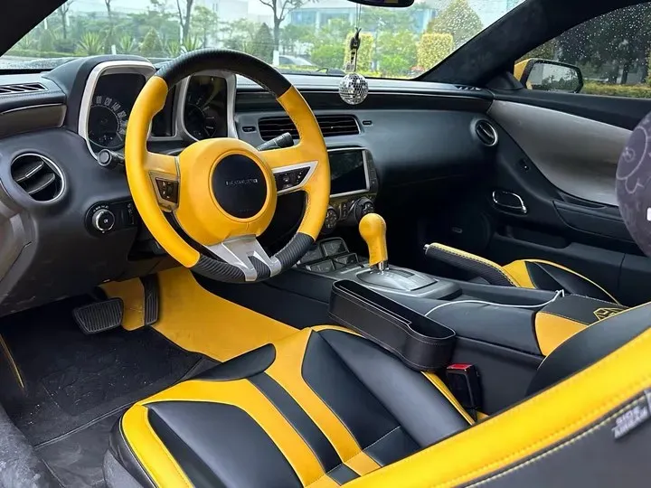 2011 Chevrolet Camaro 3.6L 292HP V6 6AT,autocango,china used car exporter,china ev exporter,chinese used car exporter,chinese used ev exporter