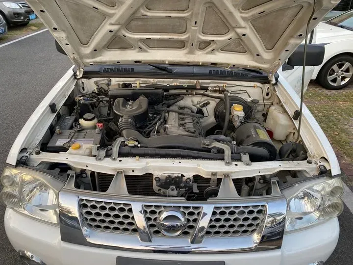 2013 Nissan D22 2.4L 150HP L4 5MT,autocango,china used car exporter,china ev exporter,chinese used car exporter,chinese used ev exporter