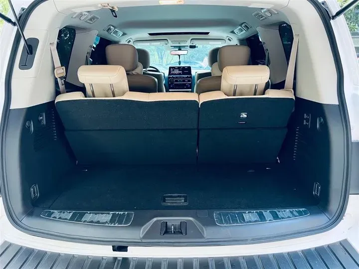 2023 Nissan Patrol 5.6L 400HP V8 7AT,autocango,china used car exporter,china ev exporter,chinese used car exporter,chinese used ev exporter