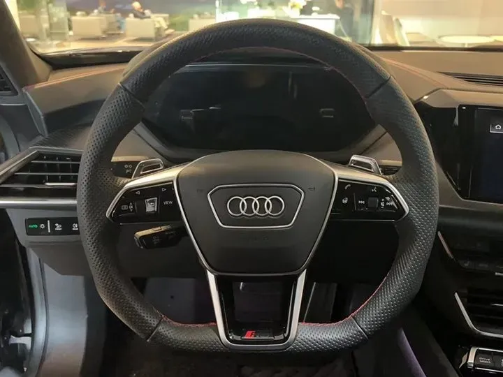 2023 Audi RS e-tron GT 2AT BEV 93.4KWH,autocango,china used car exporter,china ev exporter,chinese used car exporter,chinese used ev exporter