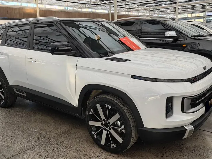 2023 Geely ICON 1.5T 181HP L4 7DCT,autocango,china used car exporter,china ev exporter,chinese used car exporter,chinese used ev exporter