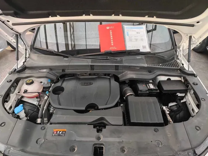 2023 Geely ICON 1.5T 181HP L4 7DCT,autocango,china used car exporter,china ev exporter,chinese used car exporter,chinese used ev exporter