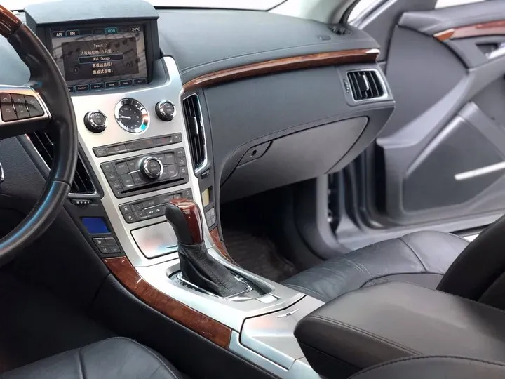 2010 Cadillac CTS 3.0L 276HP V6 6AT,autocango,china used car exporter,china ev exporter,chinese used car exporter,chinese used ev exporter